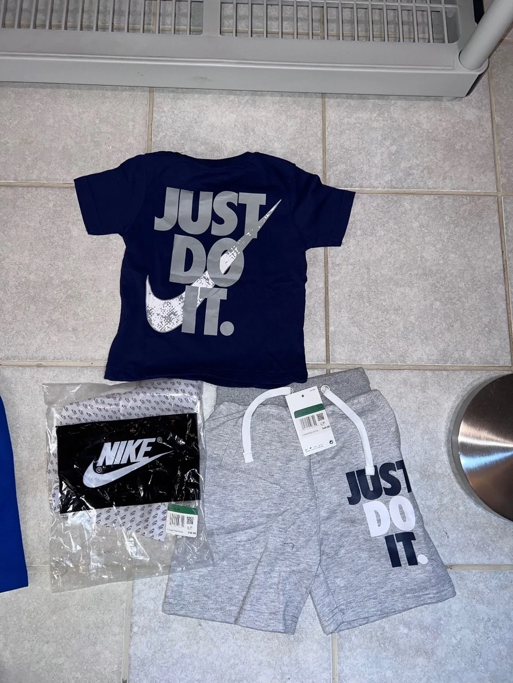 Kids Nike short/shirt set youth large 11/12T